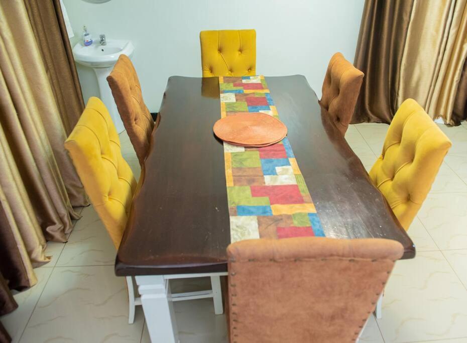 Forget Your Worries In This Serene 5 Bedroom Villa In Ngong Nairobi Eksteriør bilde